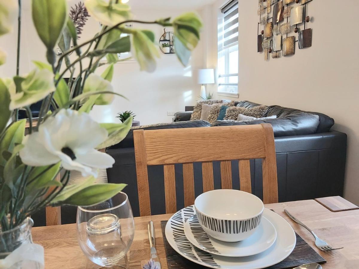 Inverness City Centre Apartment With Elevator And Google Chromecast Kültér fotó