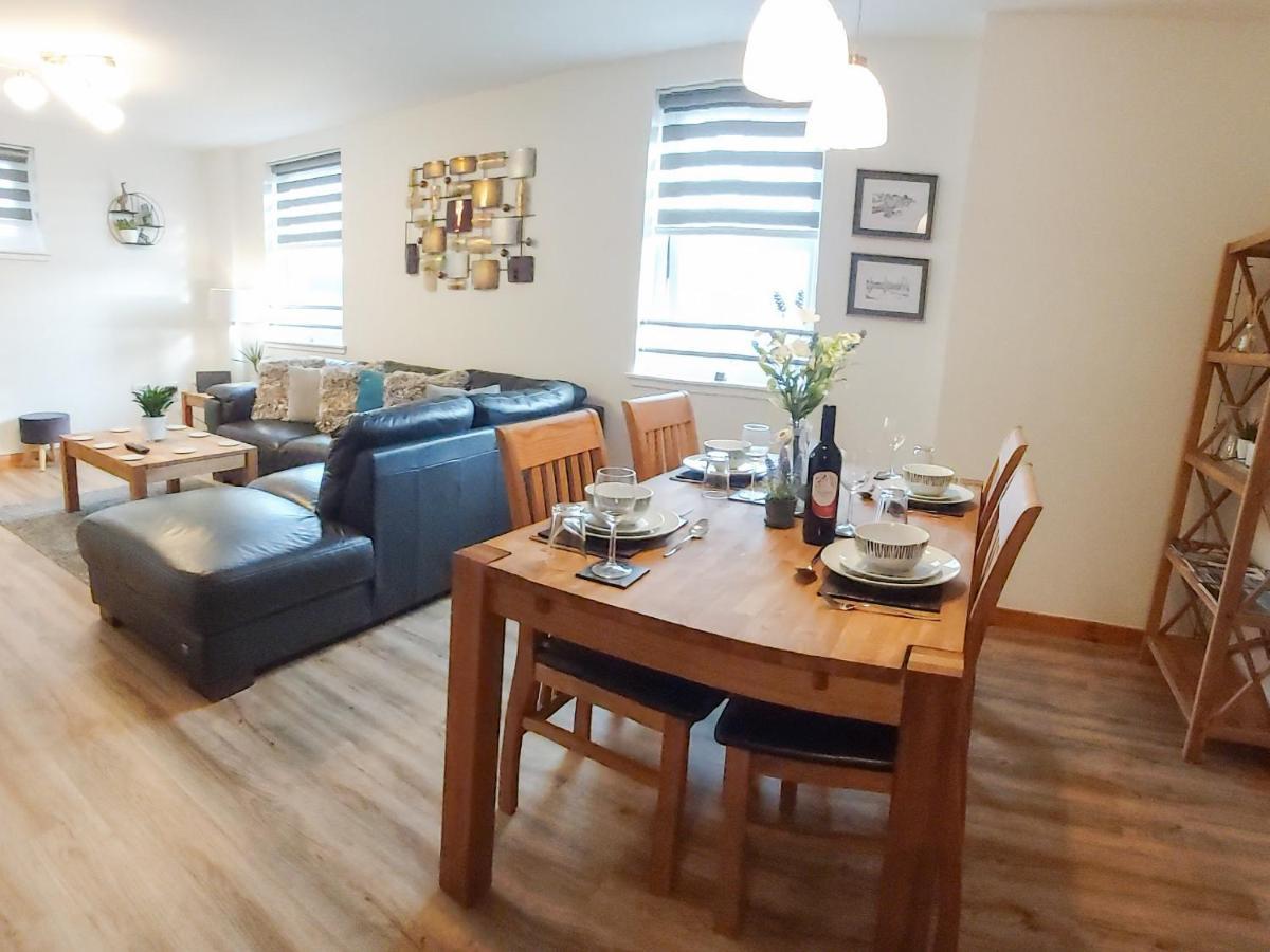 Inverness City Centre Apartment With Elevator And Google Chromecast Kültér fotó