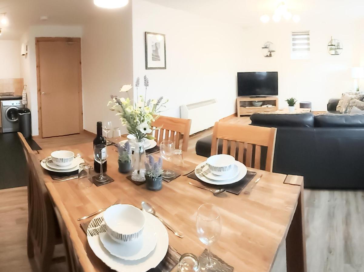 Inverness City Centre Apartment With Elevator And Google Chromecast Kültér fotó