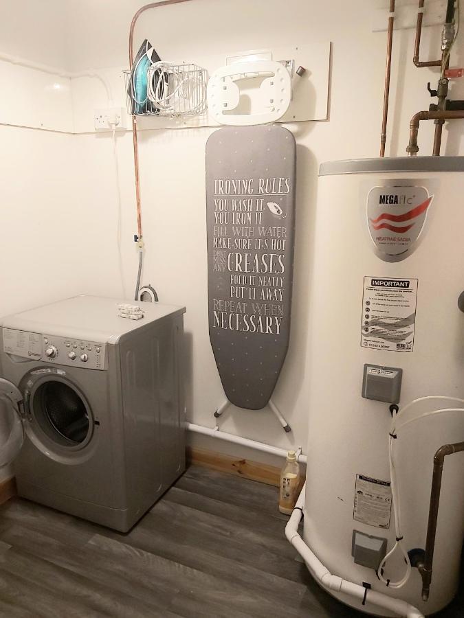 Inverness City Centre Apartment With Elevator And Google Chromecast Kültér fotó
