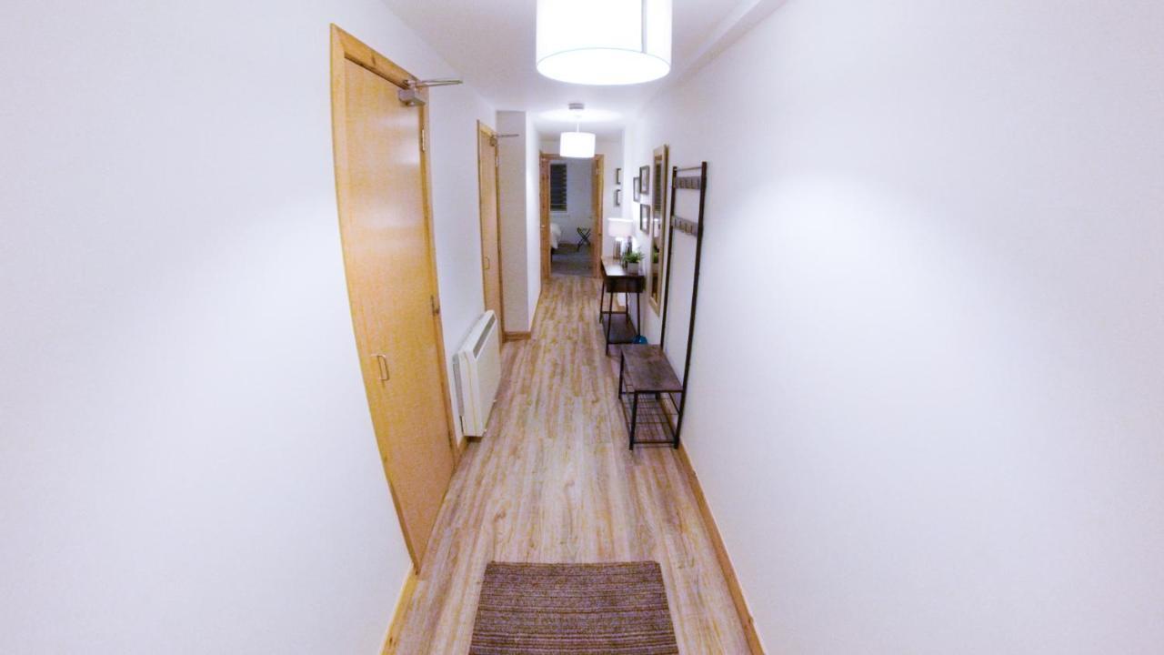 Inverness City Centre Apartment With Elevator And Google Chromecast Kültér fotó
